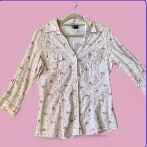 Love Potion White Button-Up Women's Blouse Ribbed Texture with Pink Floral Prink